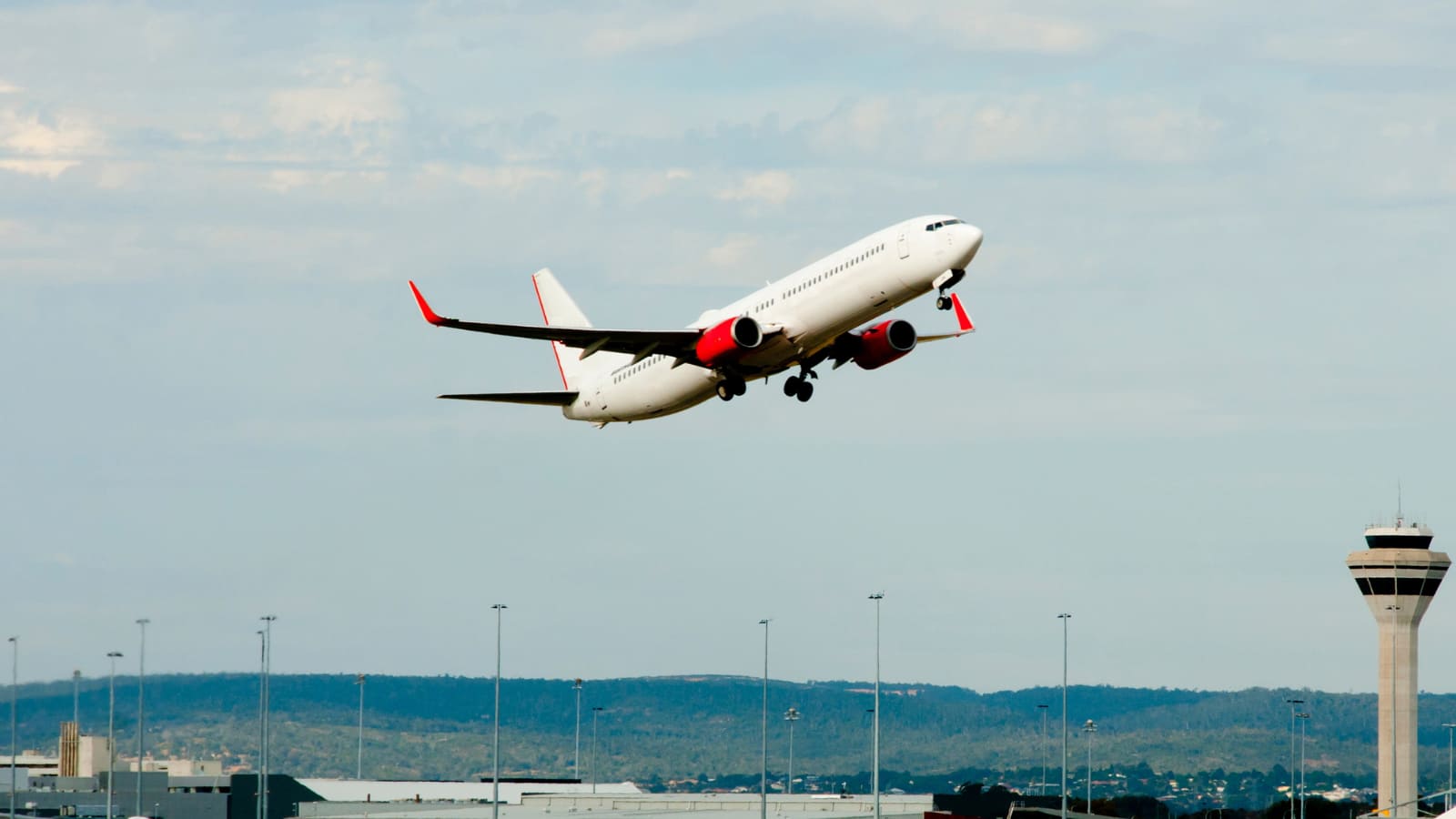 Khai báo hải quan ở sân bay Vân Đồn