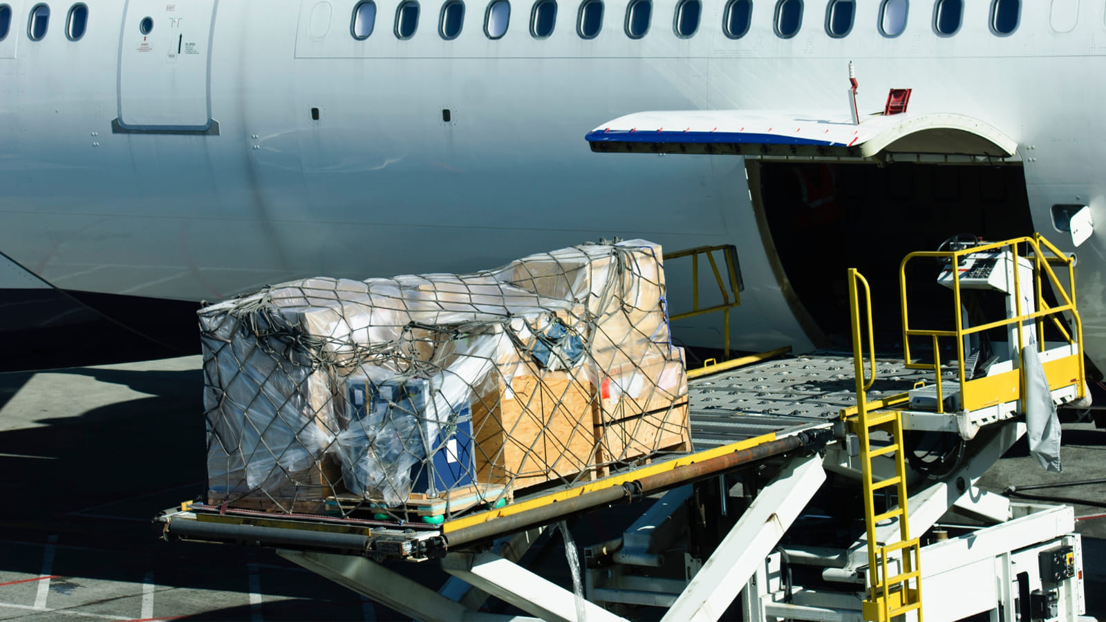 khai báo hải quan sân bay Thọ Xuân